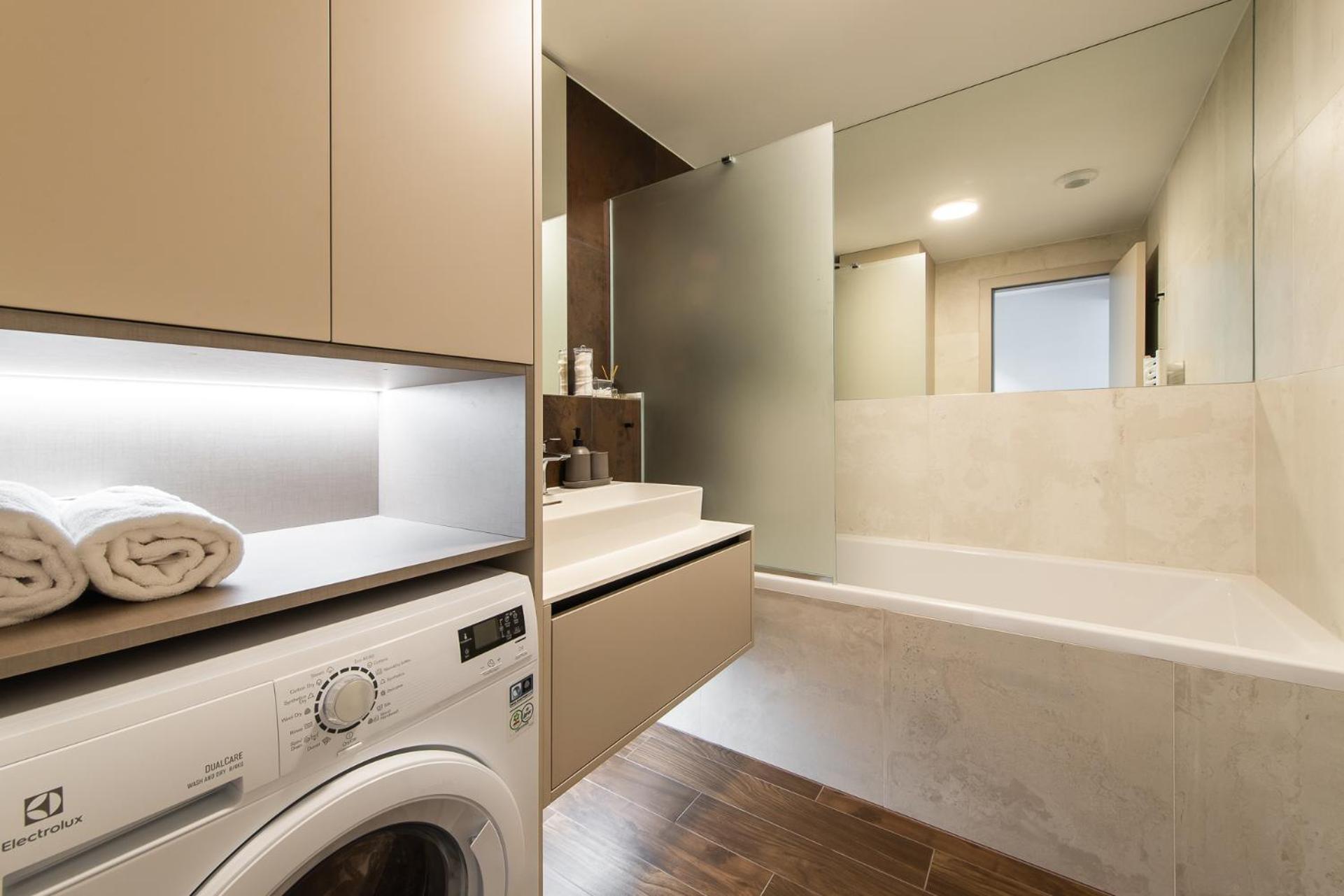 Nikas Eurovea Apartments - Free Parking Bratislava Dış mekan fotoğraf