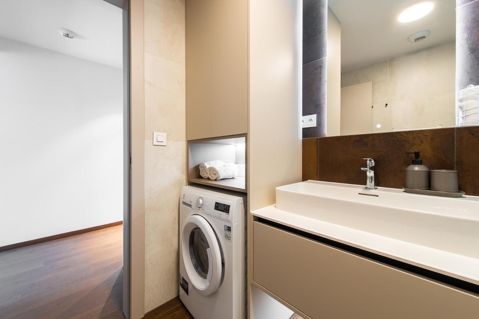 Nikas Eurovea Apartments - Free Parking Bratislava Dış mekan fotoğraf